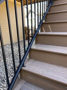Deck & Stair Build (7)